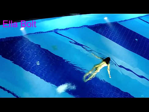 ❤️ Jeg kan ikke stoppe med at se, ung blondine fanget i at svømme nøgen i ELLA BOLT resort pool ❤️❌ Sex video at da.credit-assorti.ru ❌❤
