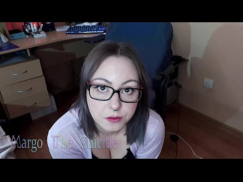 ❤️ Sexet pige med briller sutter Dildo dybt på kamera ❤️❌ Sex video at da.credit-assorti.ru ❌❤