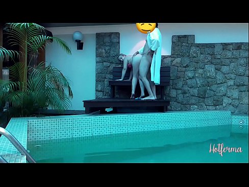 ❤️ Chef inviterer stuepige til poolen, men kunne ikke modstå en hot ❤️❌ Sex video at da.credit-assorti.ru ❌❤