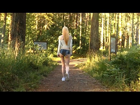 ❤️ Smuk kvinde bevæger sig langsomt, ikke nøgen video ❤️❌ Sex video at da.credit-assorti.ru ❌❤